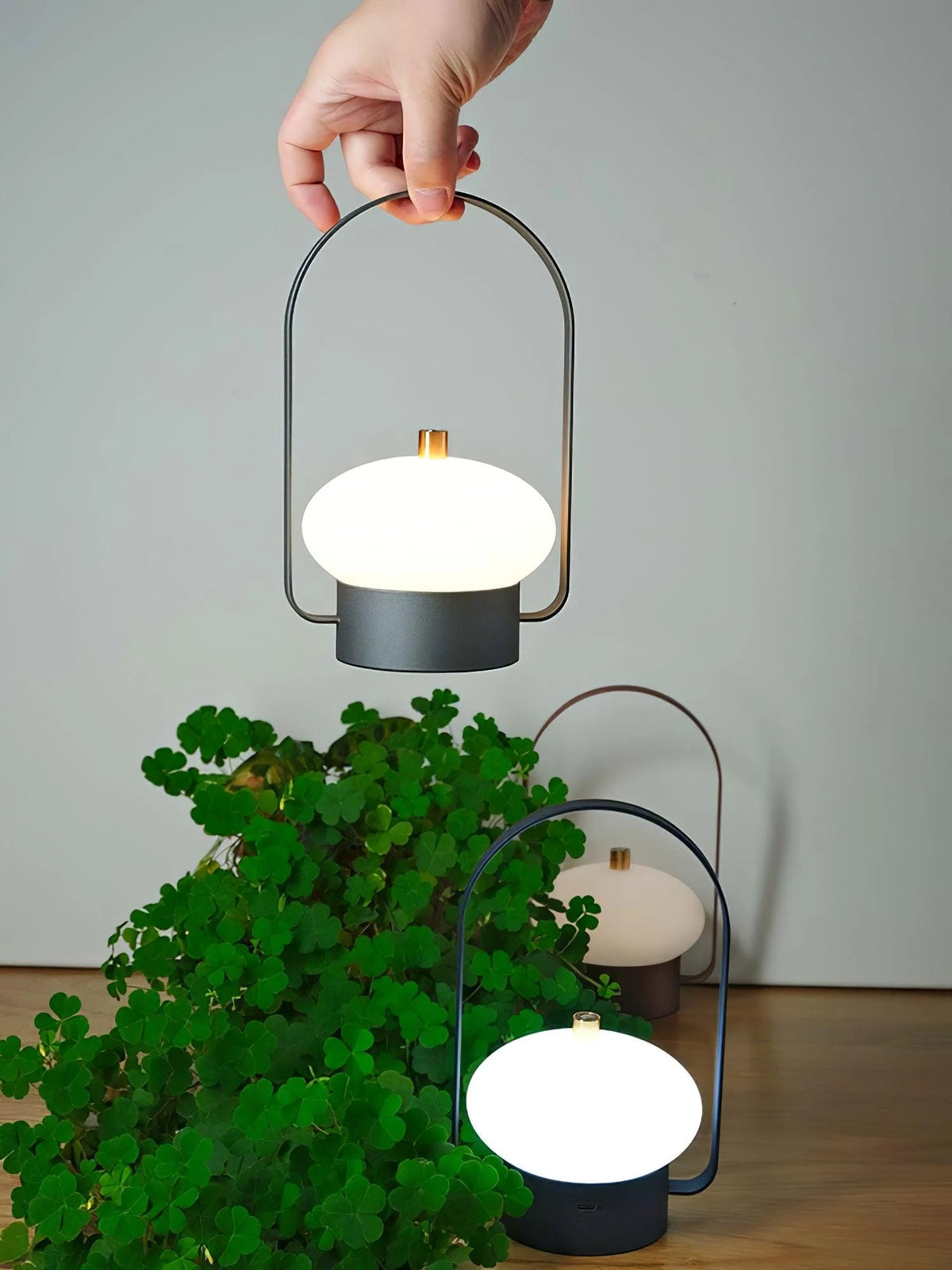 Portable_Lantern_Table_Lamp_15