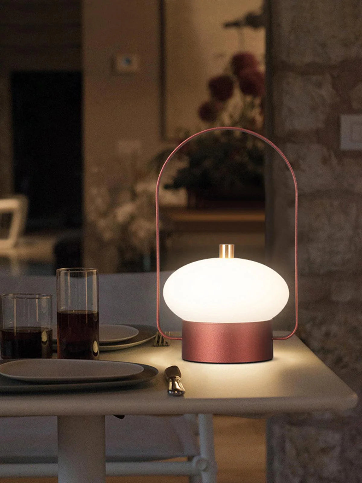 Portable_Lantern_Table_Lamp_16