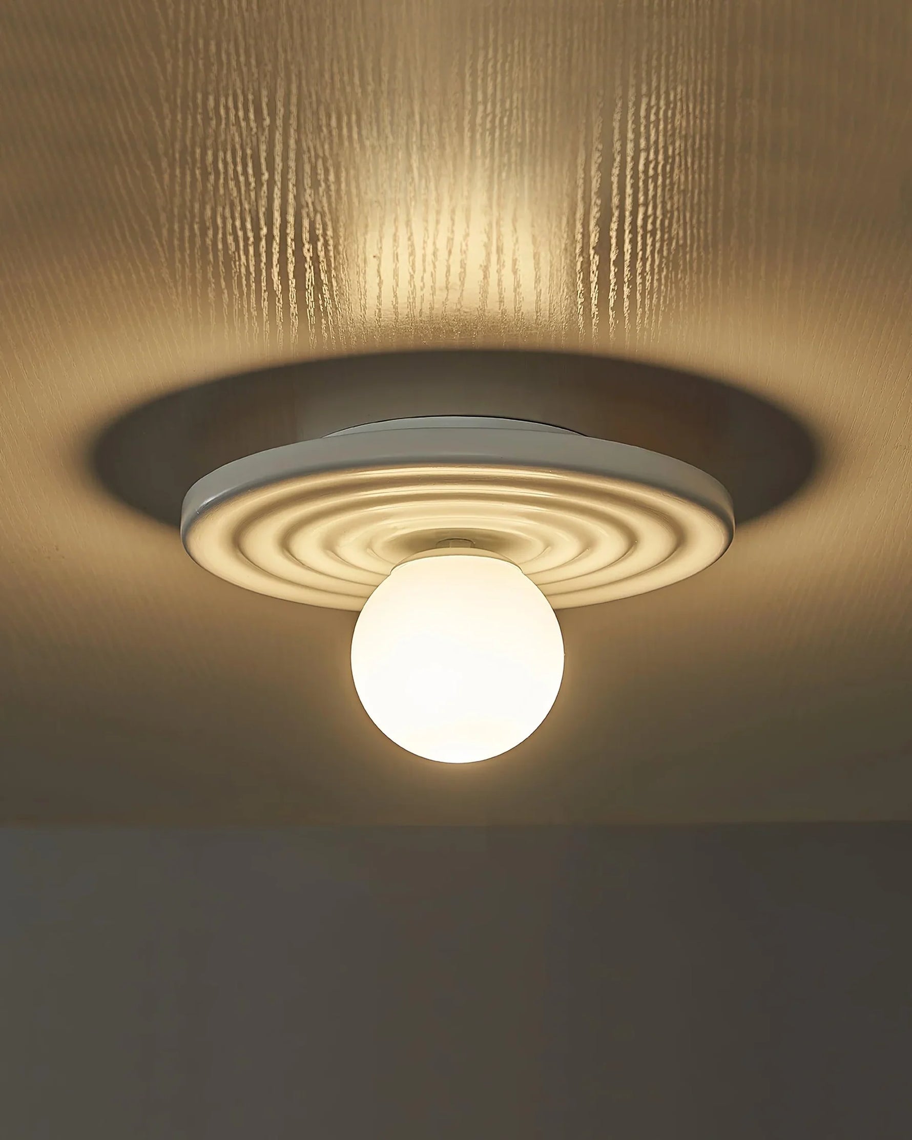 Postmodern_Ceiling_Light_16