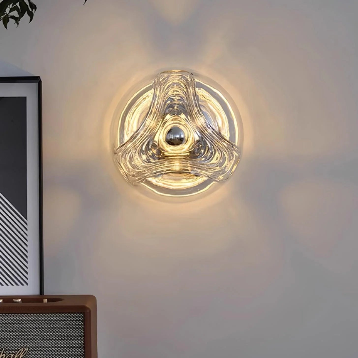 Postmodern_Glass_Wall_Lamp_13