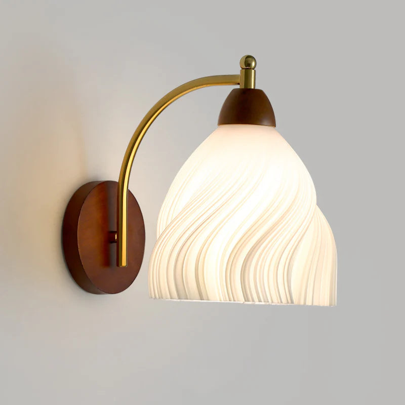 Puff_Skirt_Wall_Lamp_8