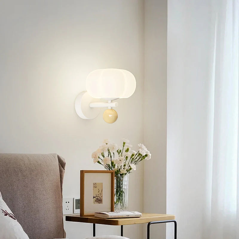 Pumpkin_Cream_Wall_Lamp_7