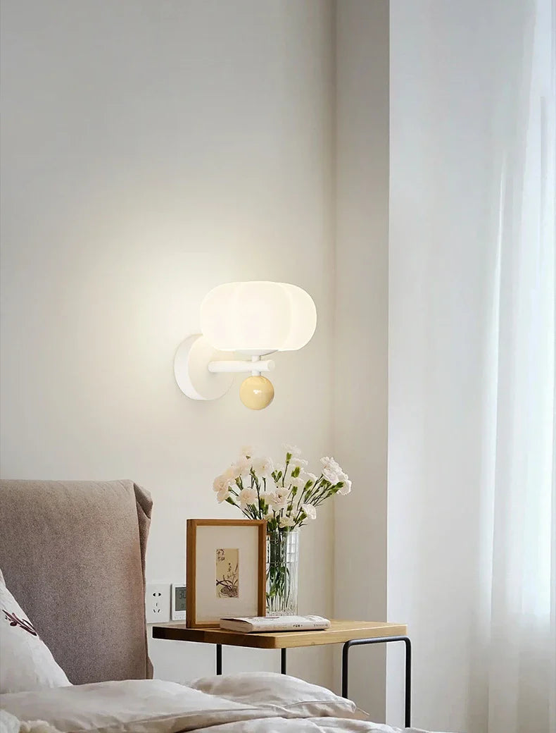 Pumpkin_Cream_Wall_Lamp_8