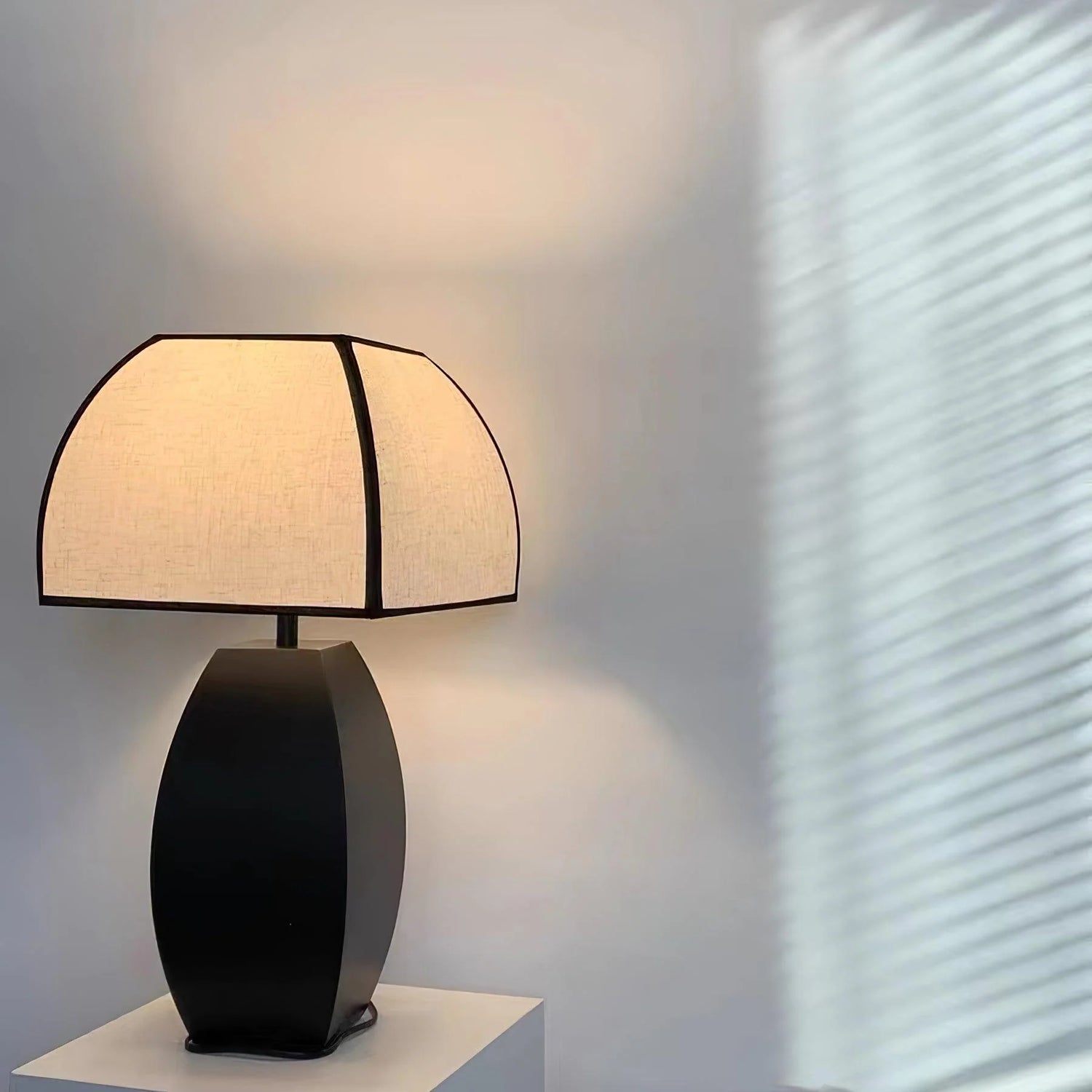 Quadrate Table Lamp 2