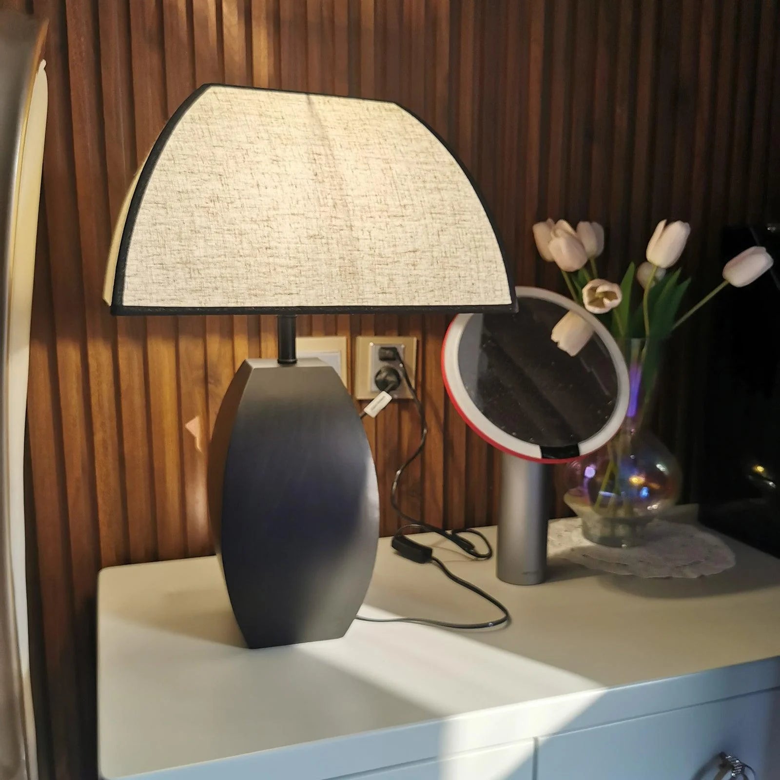 Quadrate Table Lamp 22