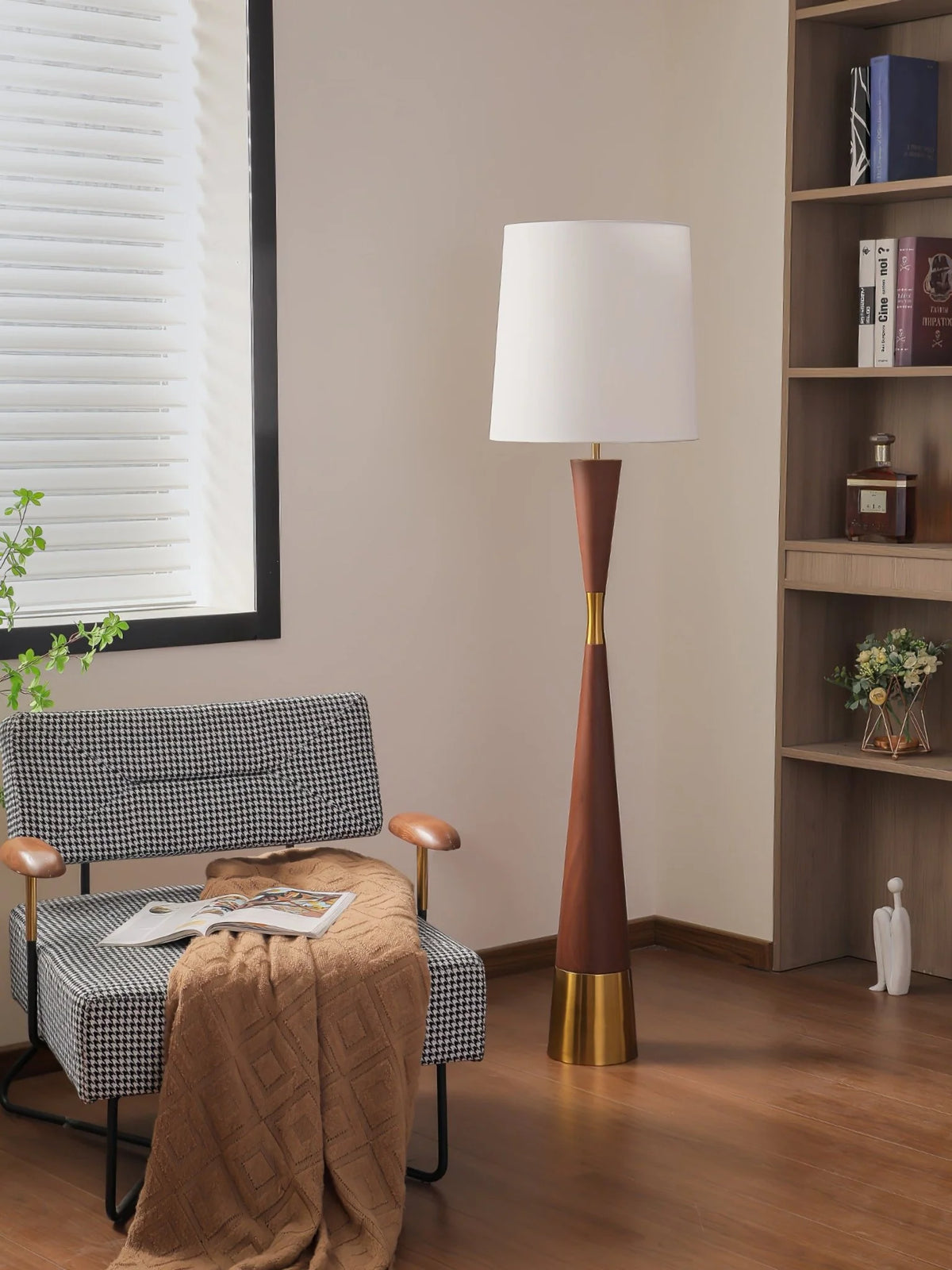 Radiance Floor Lamp 8