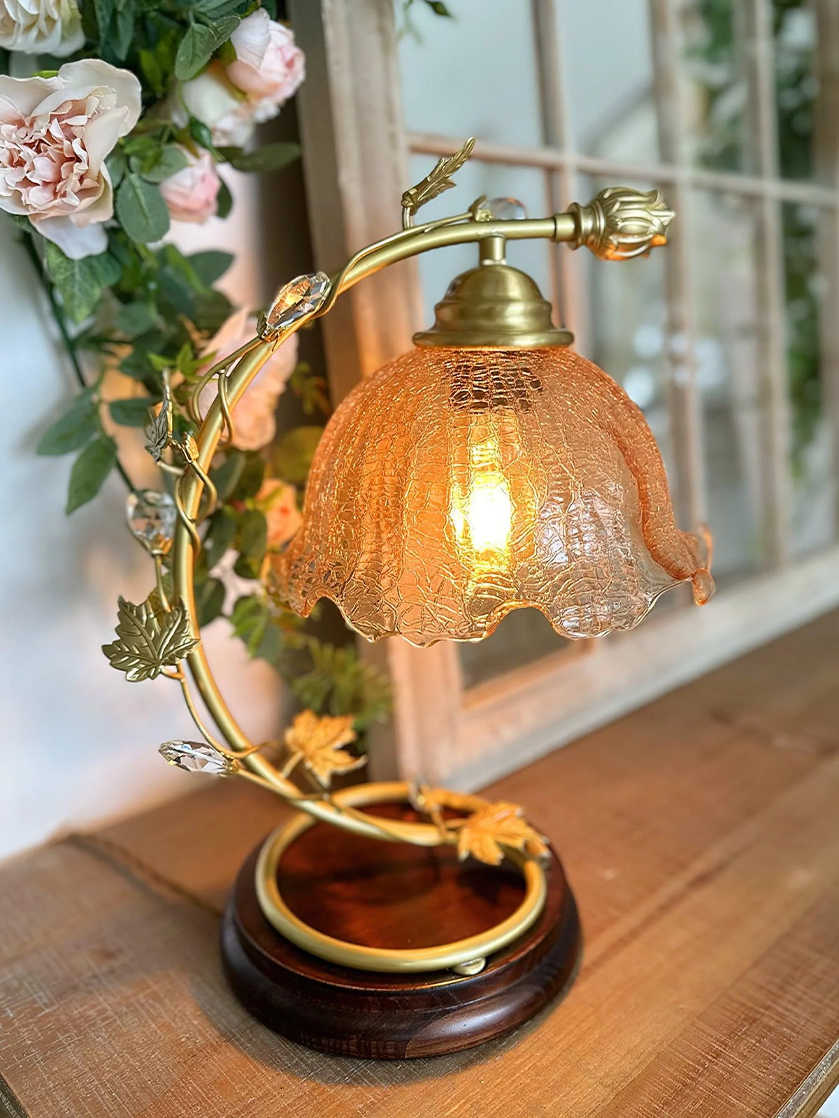 Rattan_Flower_Table_Lamp_17