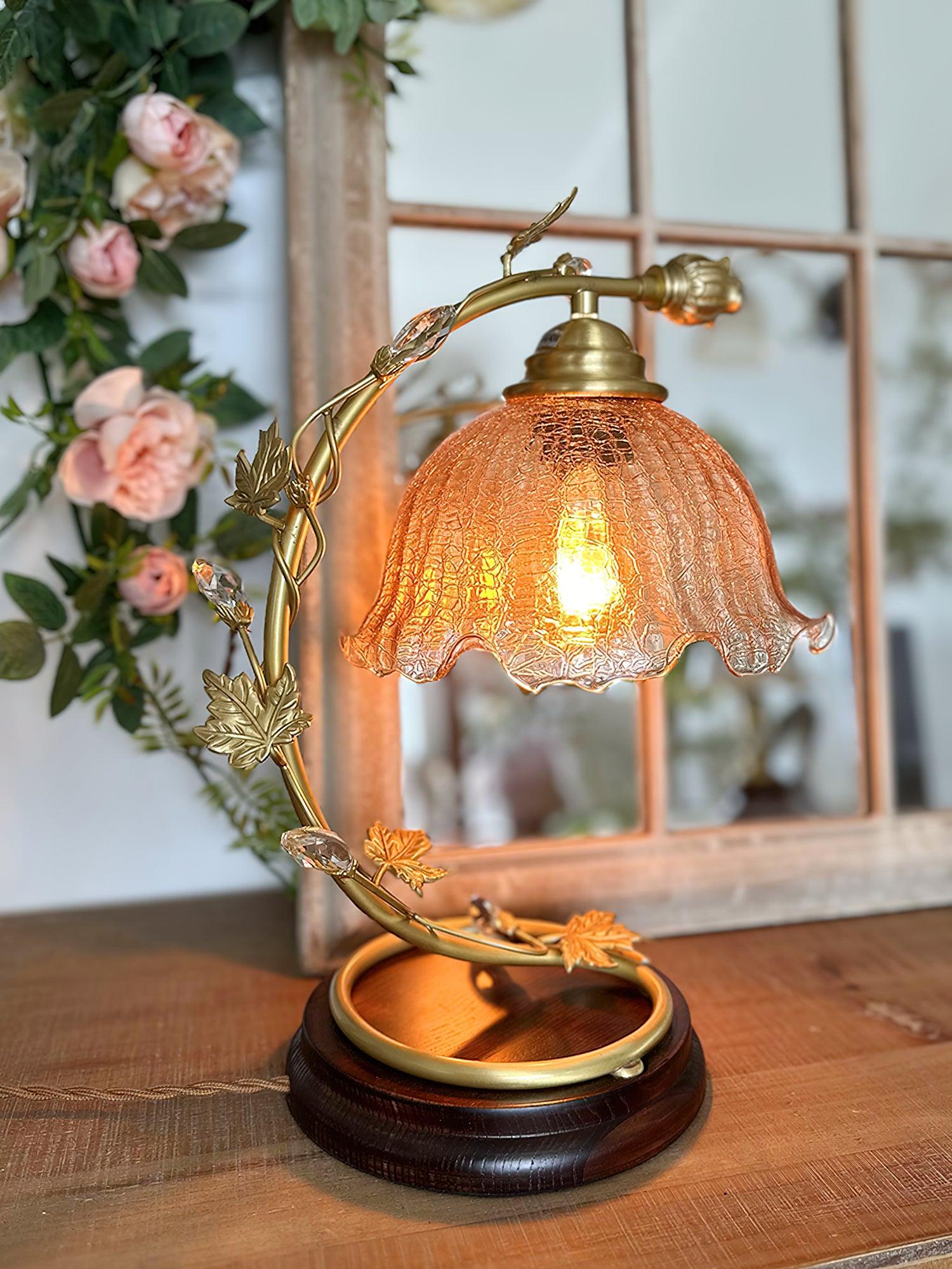 Rattan_Flower_Table_Lamp_2