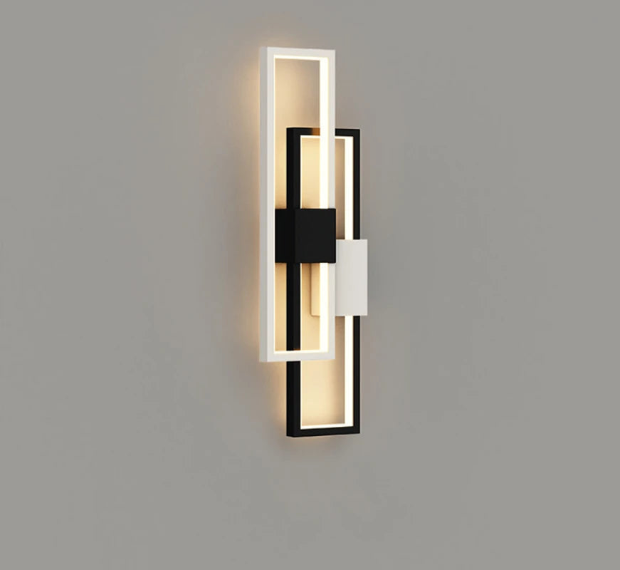 Minisist_Wall_Lamp_with black and white