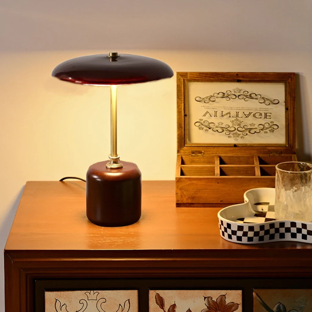 Red_Mushroom_Table_Lamp_6