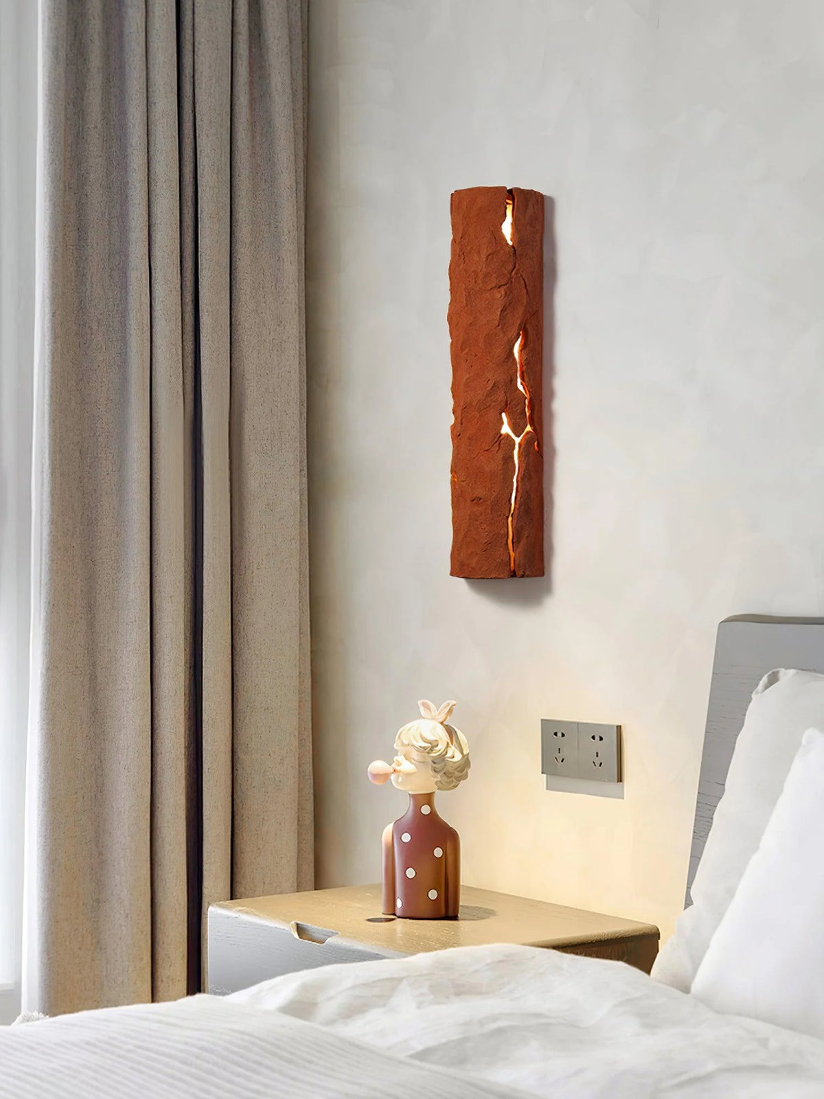 Resin_Bark_Wall_Lamp_2