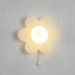 Resin_Flower_Wall_Lamp_4