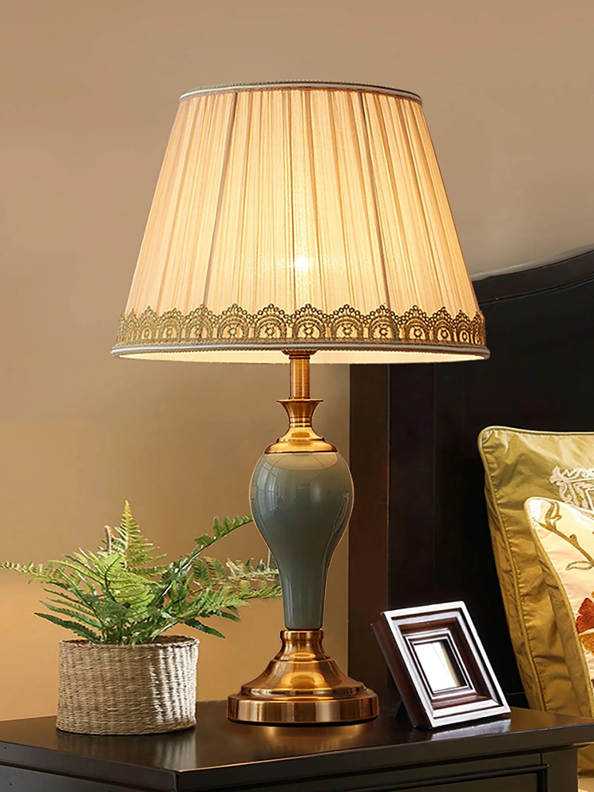 Retro Bottle Table Lamp 16