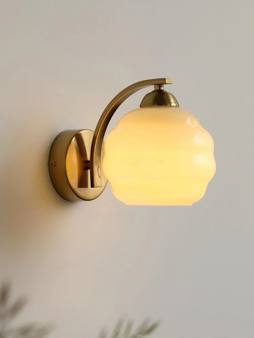 Retro_Cream_Wall_Lamp_5