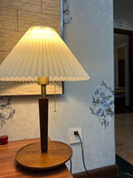 Retro_Pleated_Table_Lamp_12