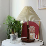 Retro_Pleated_Table_Lamp_3