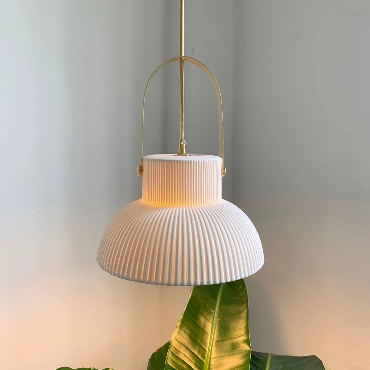 Ribbed_Ceramic_Pendant_Lamp_5