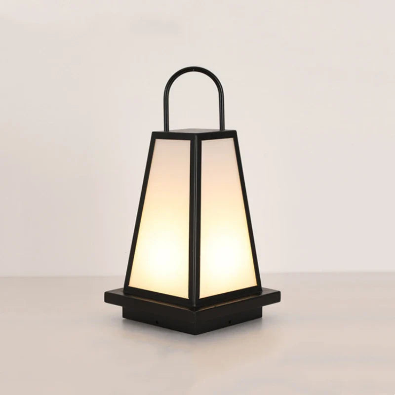 Roam_Triangle_Lantern_Lamp_18