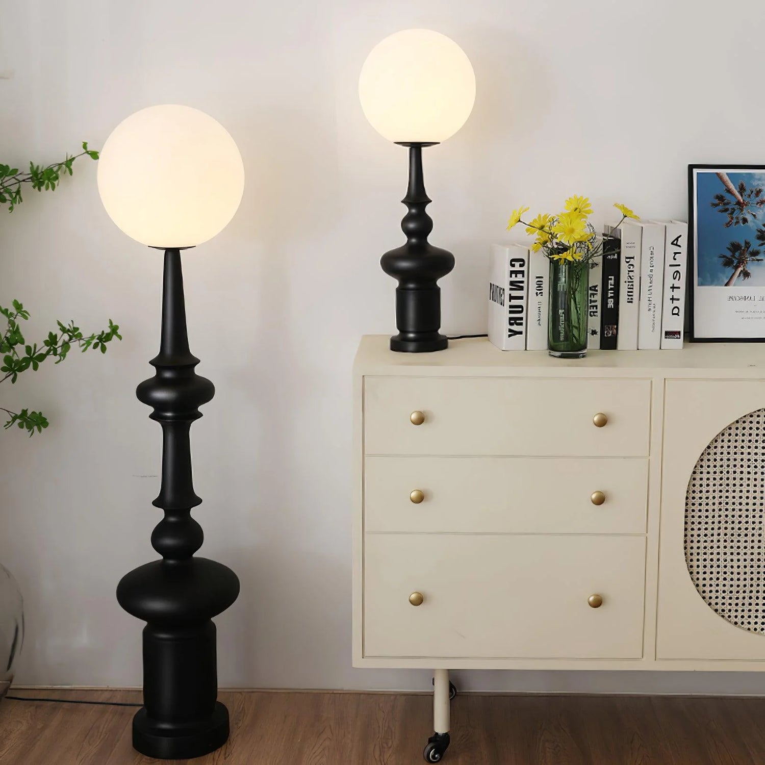 Round_Pole_Table_Lamp_10