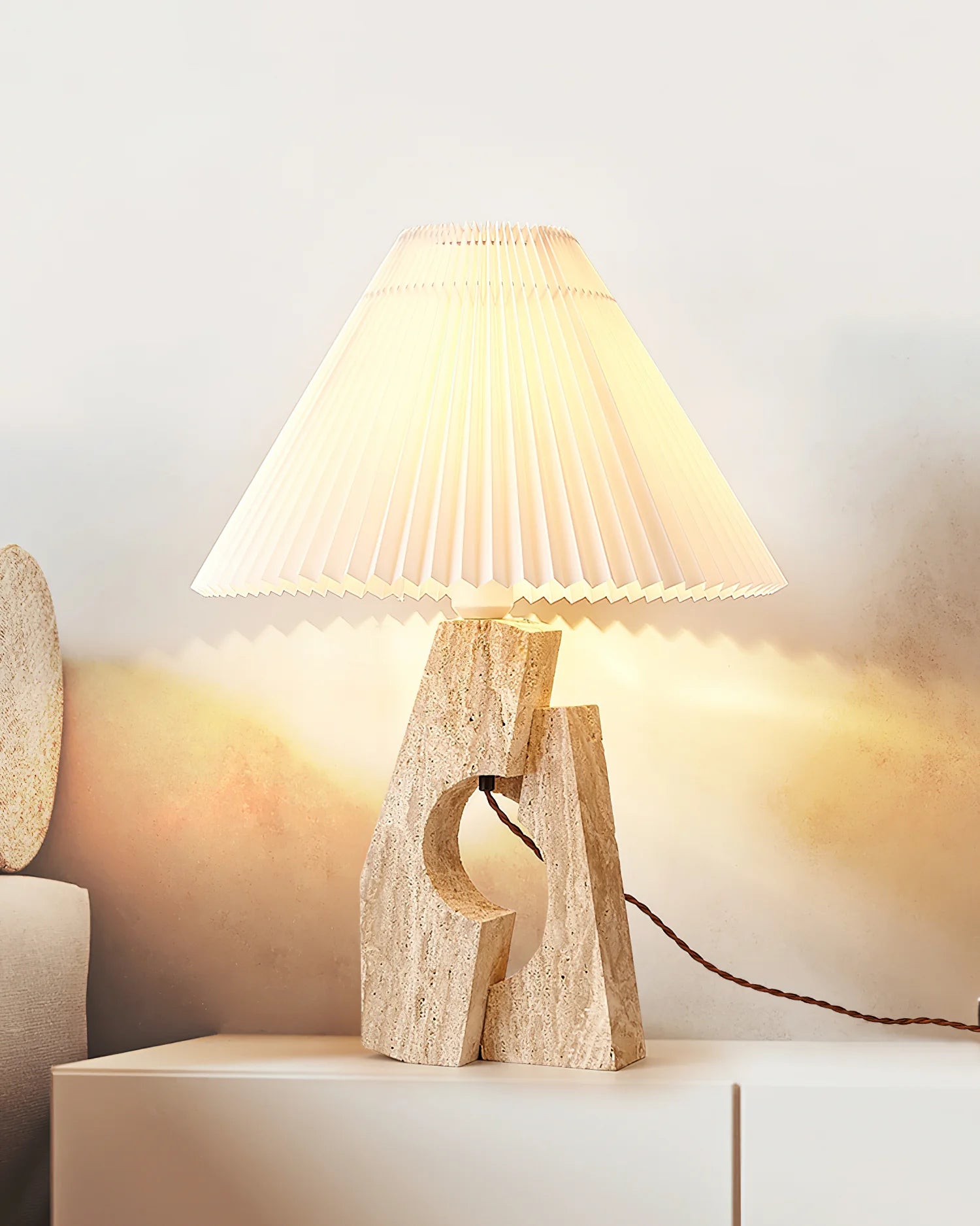 Ruins Cream Table Lamp 3