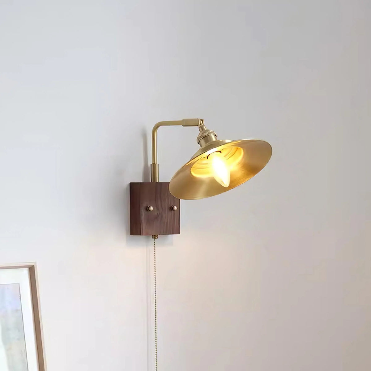 Runia_Brass_Wall_Lamp_7