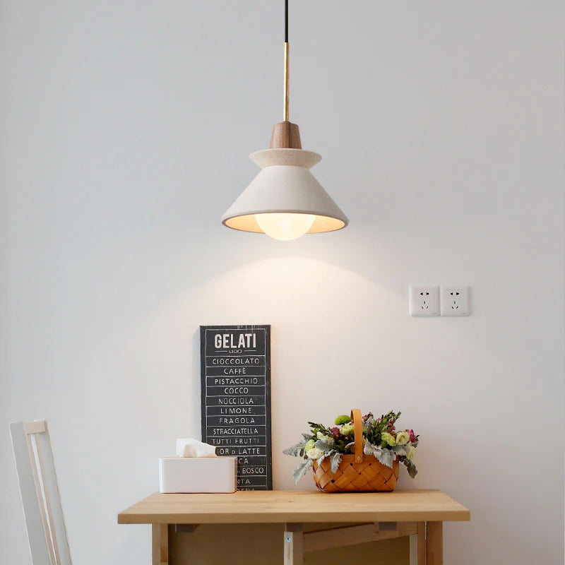 Scandinavian_Modern_Pendant_Light_2