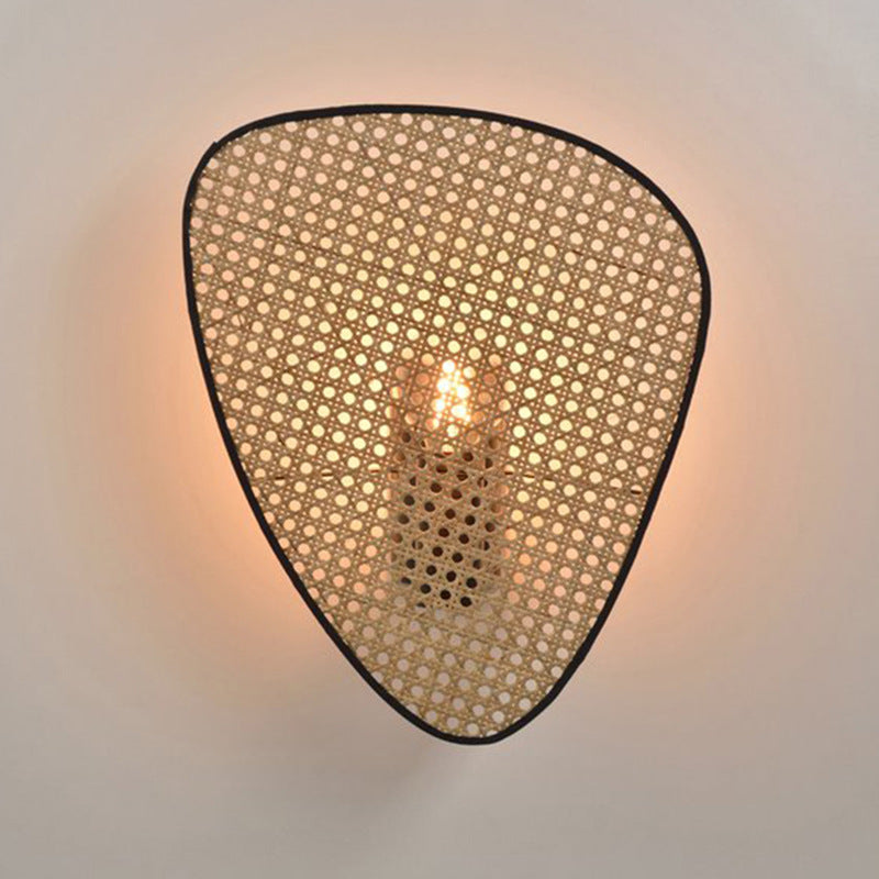 Screen_Cannage_Wall_Lamp_12