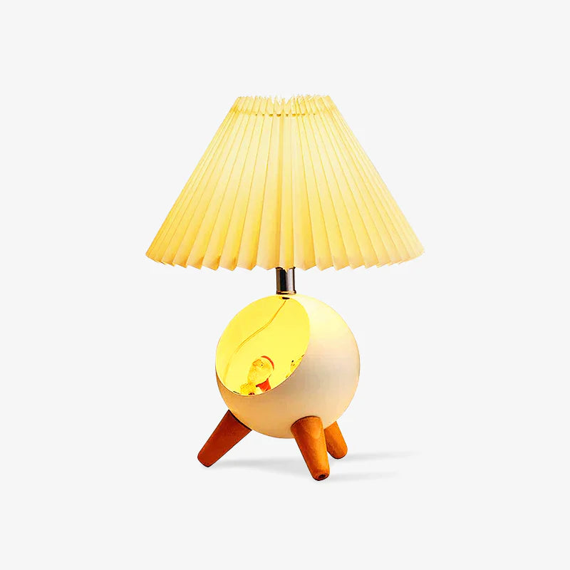 Semi-Round Pleated Table Lamp 1