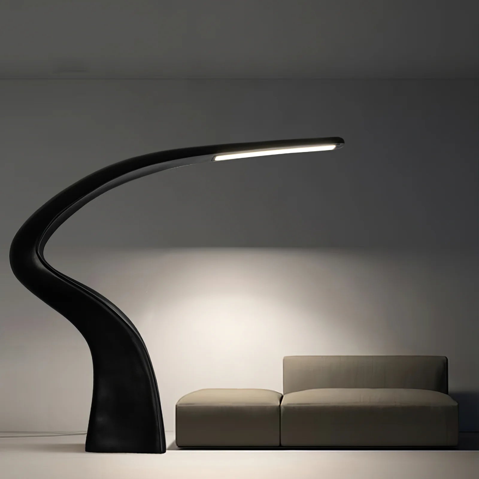 Seraph_Curve_Floor_Lamp_5