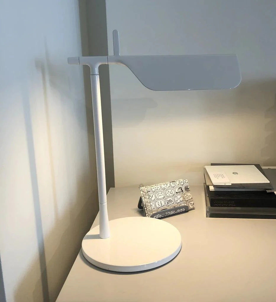 Simple_Bedroom_Bedside_Lamp-29