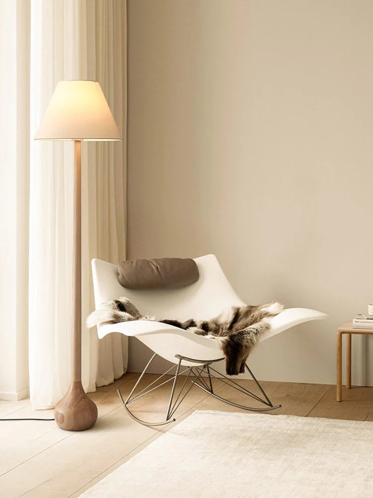 Simple_Log_Floor_Lamp_11