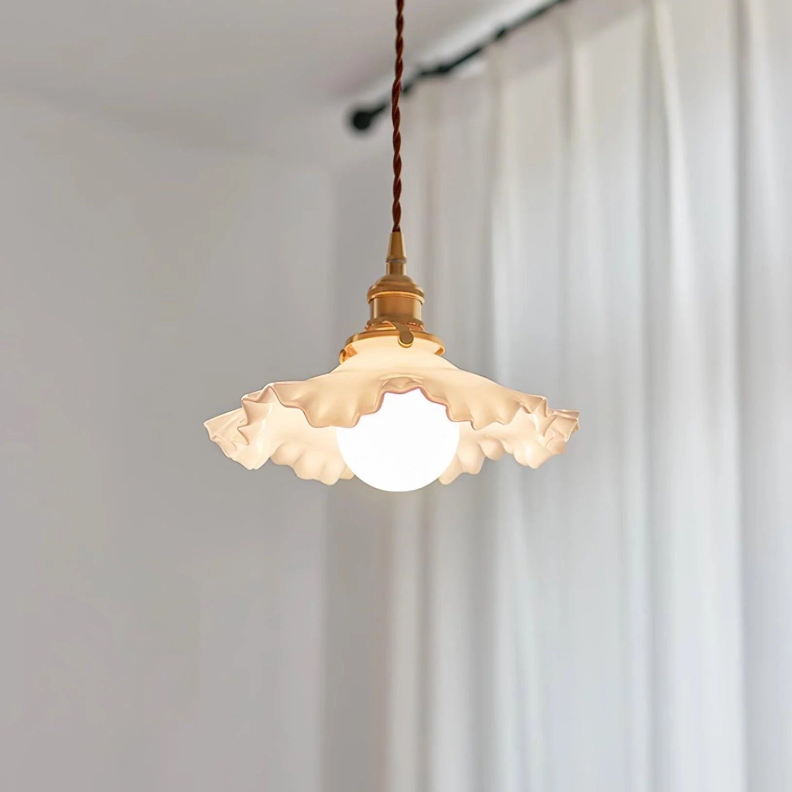 Skirt_Pendant_Lamp_11