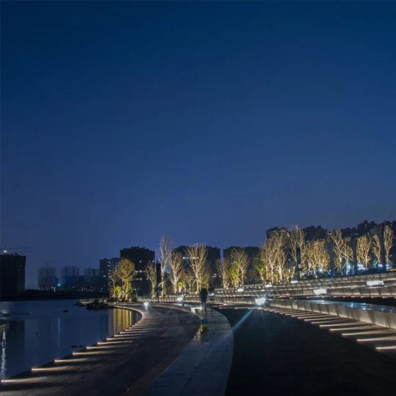 Slim_Profile_Outdoor_Path_Light_4