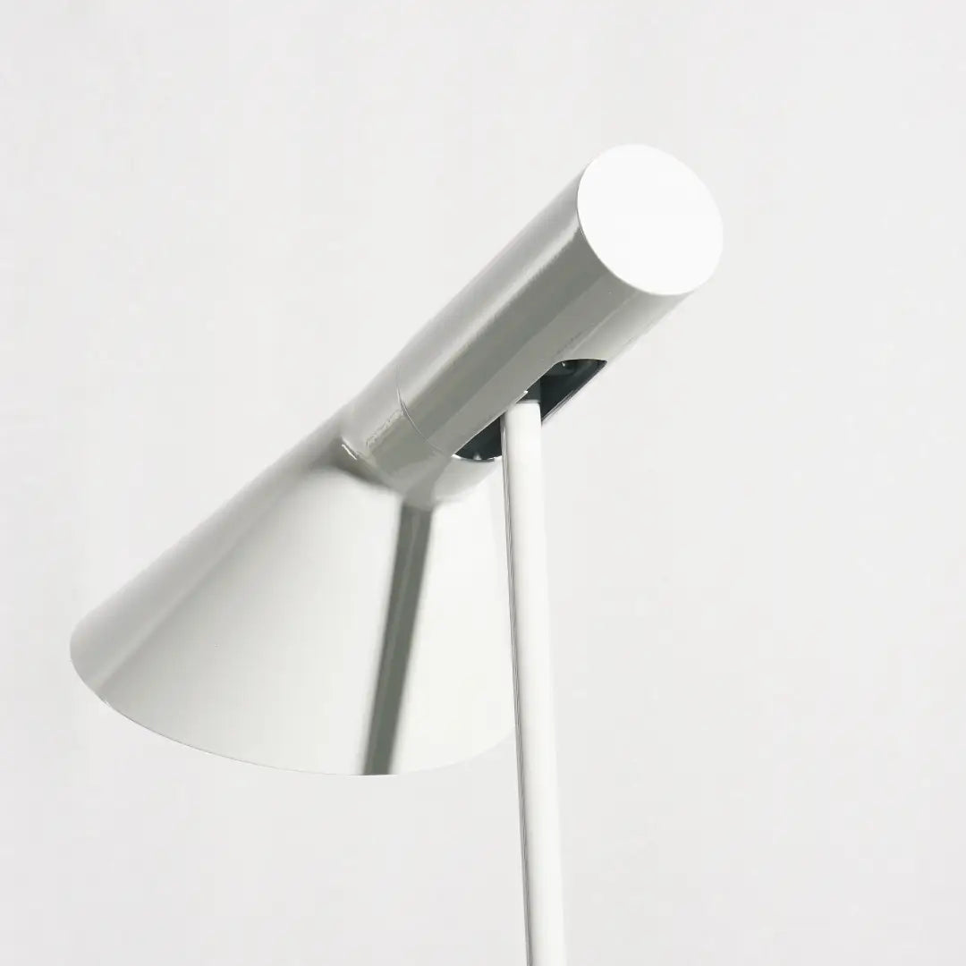 Slim_Shade_Floor_Lamp_A_7