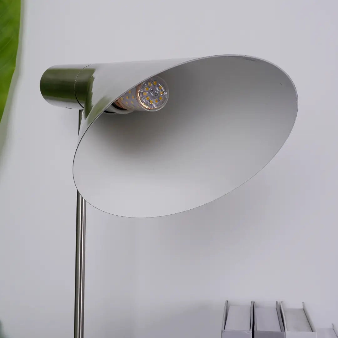 Slim_Shade_Table_Lamp_A7