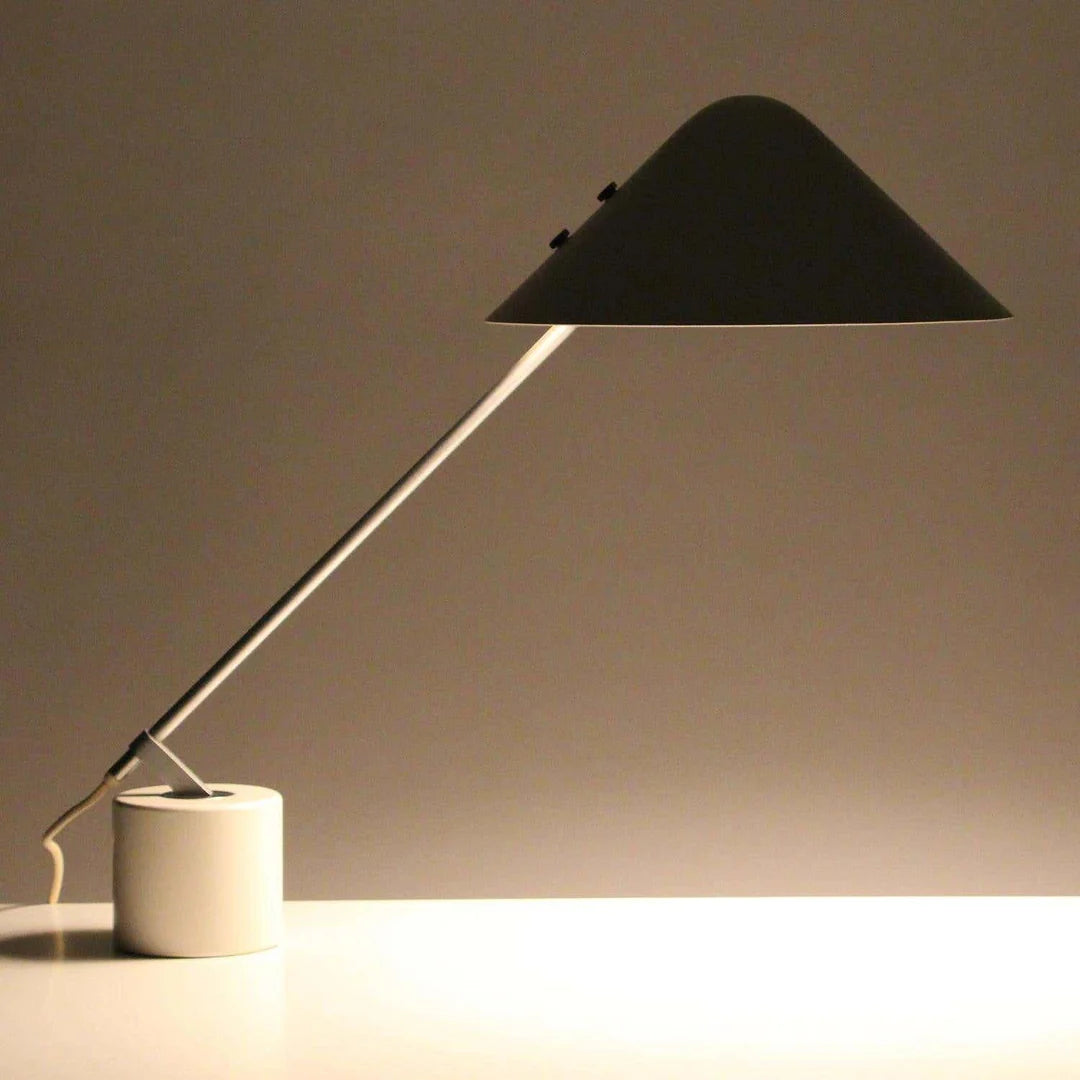 Small Hat Table Lamp 8