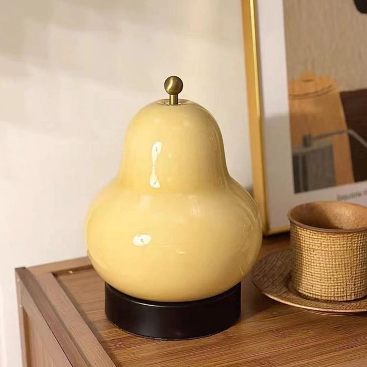 Snow Pear Table Lamp 12