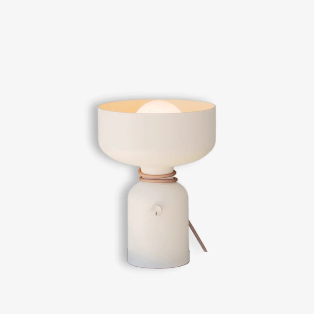 Spotlight_Volumes_Table_Lamp_12