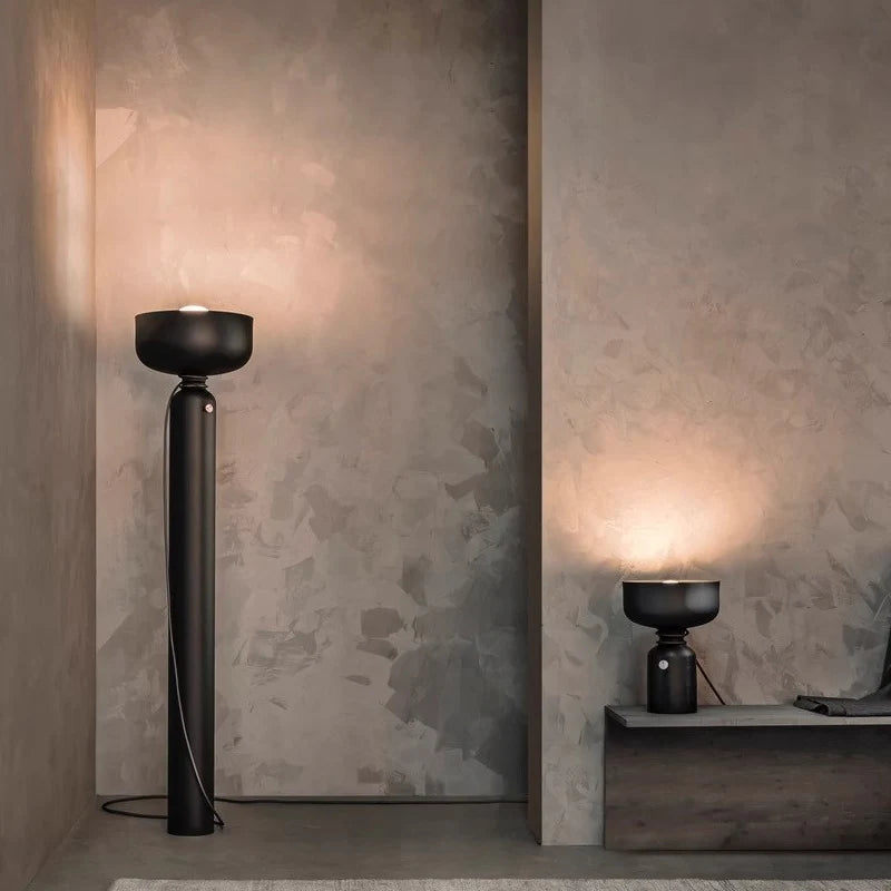 Spotlight_Volumes_Table_Lamp_7