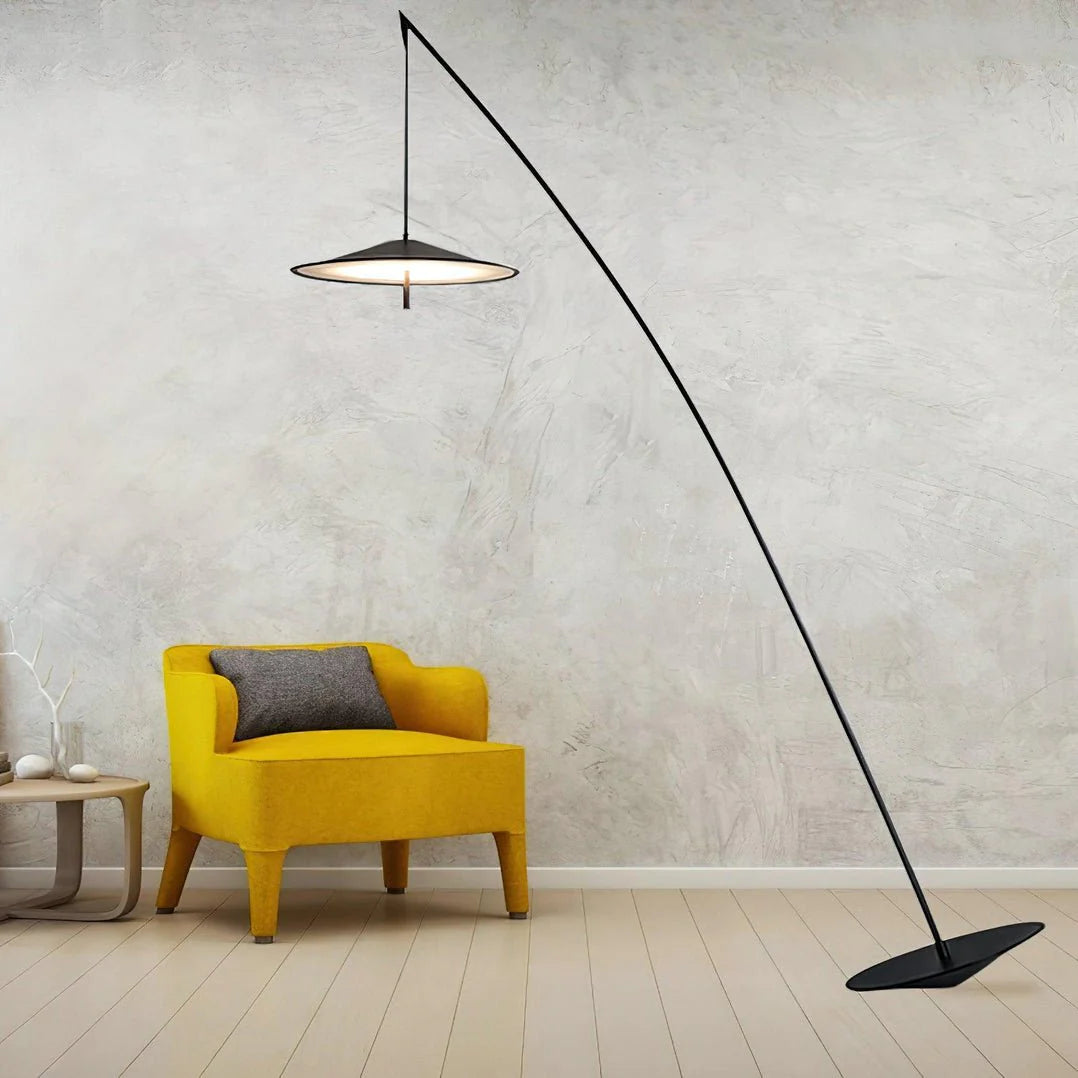 Steadfast_Floor_Lamp_13