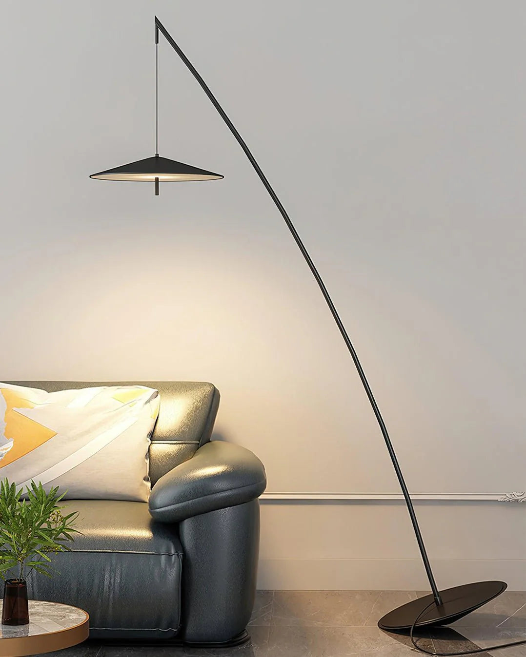 Steadfast_Floor_Lamp_6