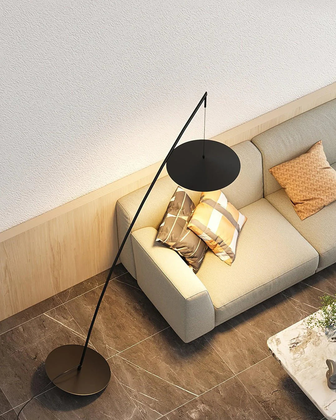 Steadfast_Floor_Lamp_9