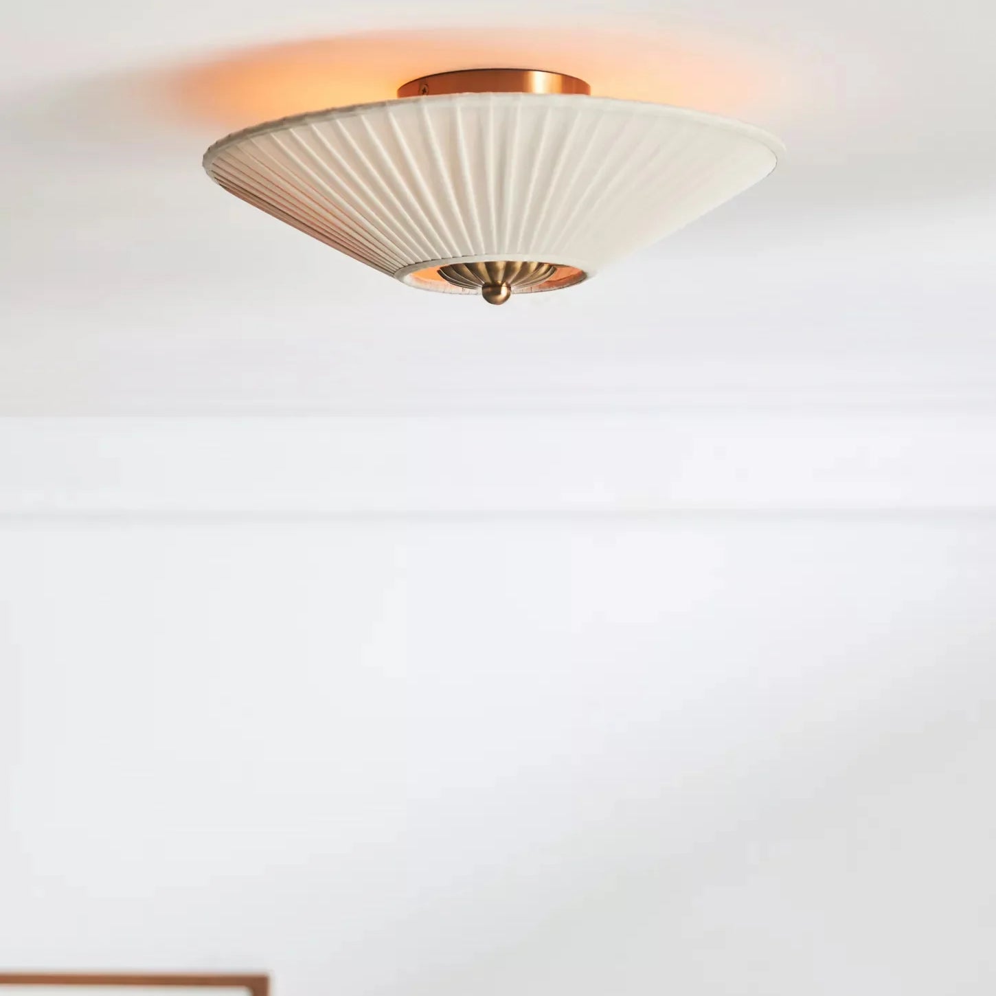 Stefanie_Pleated_Ceiling_Lamp_03