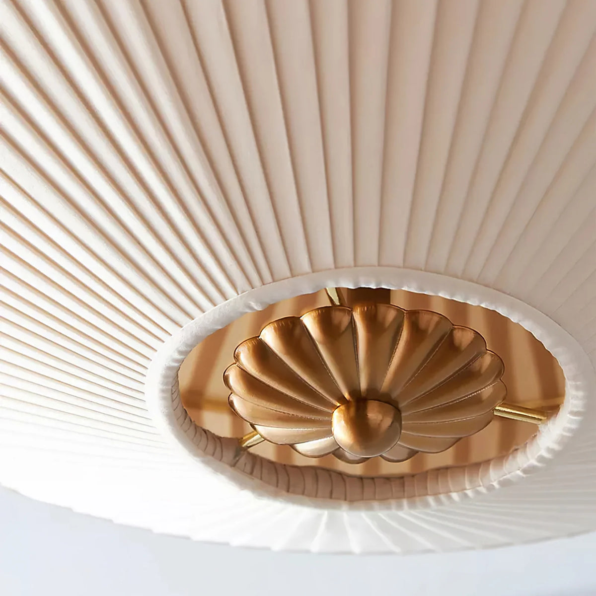 Stefanie_Pleated_Ceiling_Lamp_09