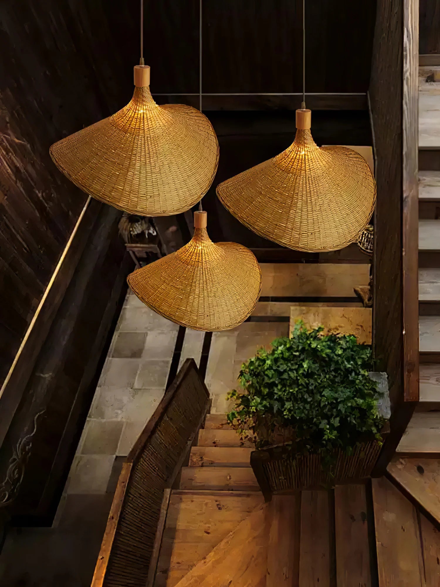 Straw_Hat_Pendant_Light_14