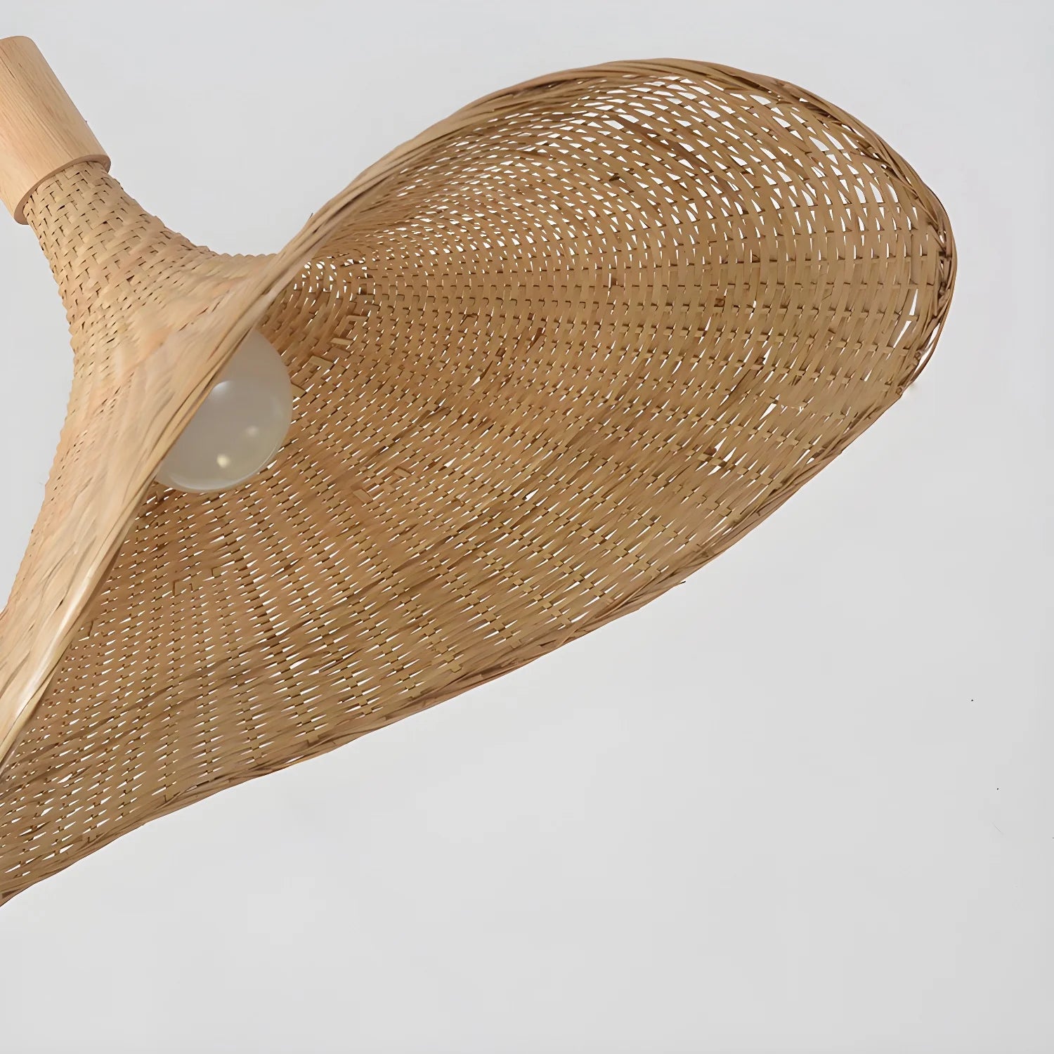 Straw_Hat_Pendant_Light_9