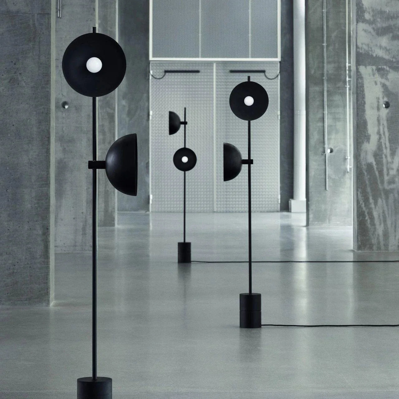 Studio_Floor_Lamp_5