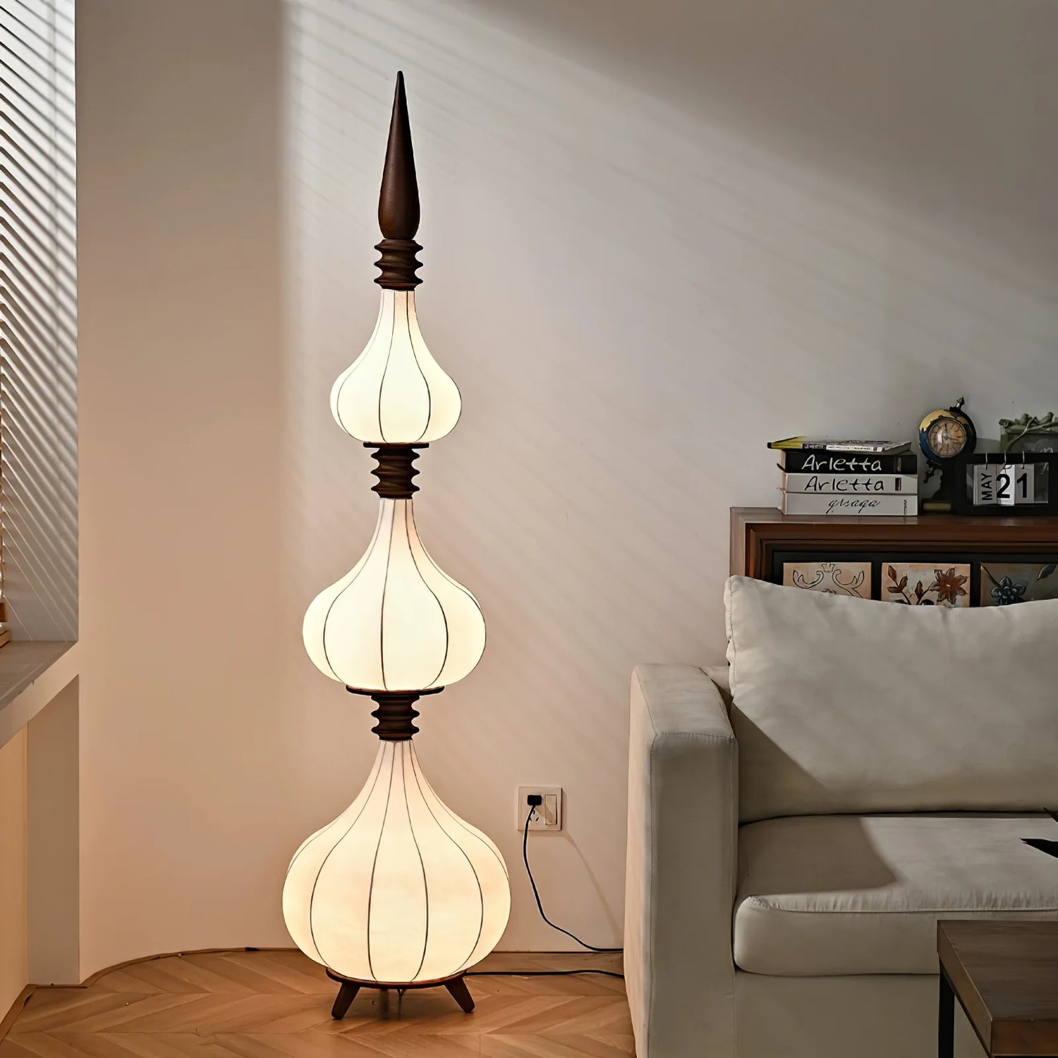 Sultano_Floor_Lamp_12