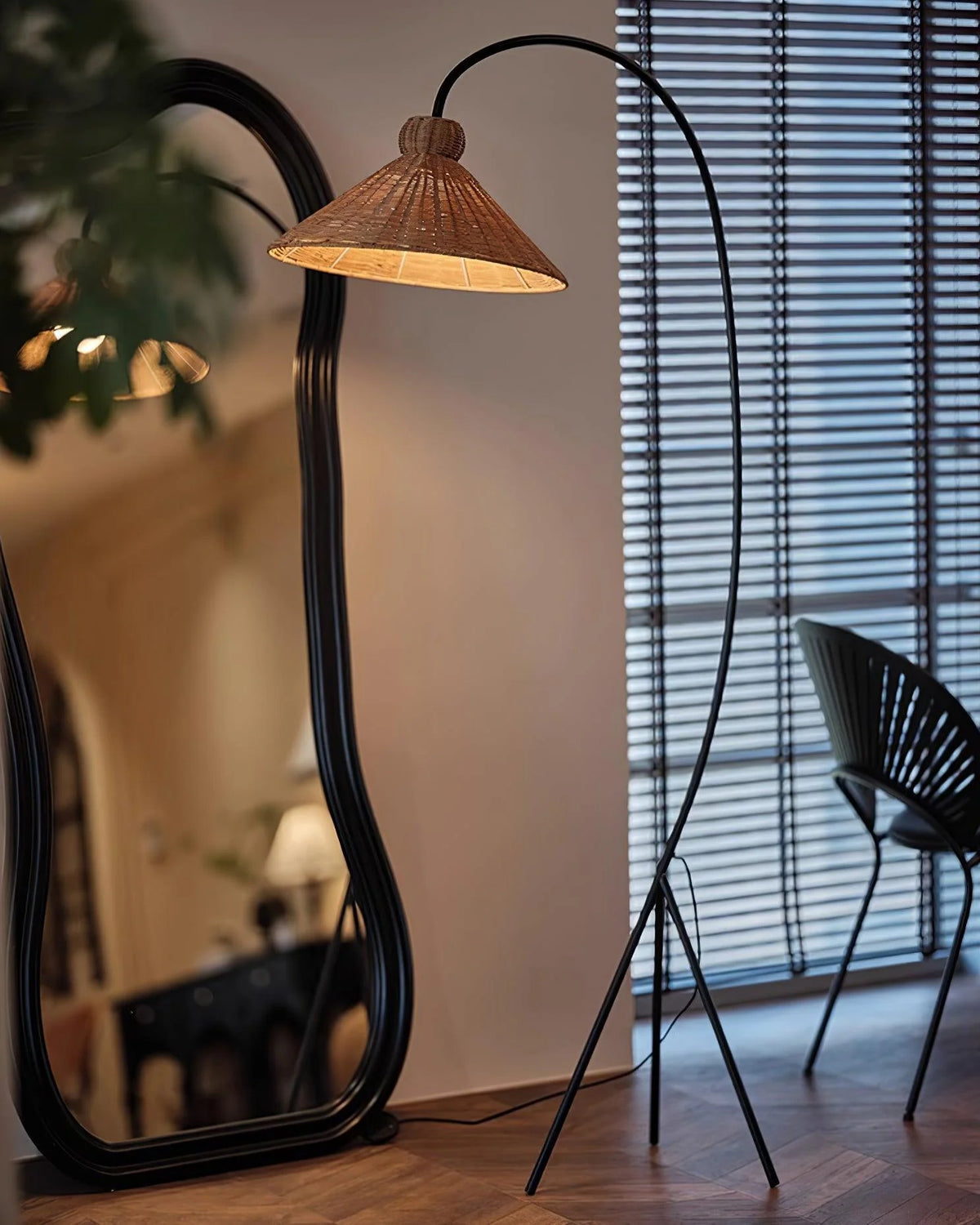 Tana Woven Floor Lamp 4