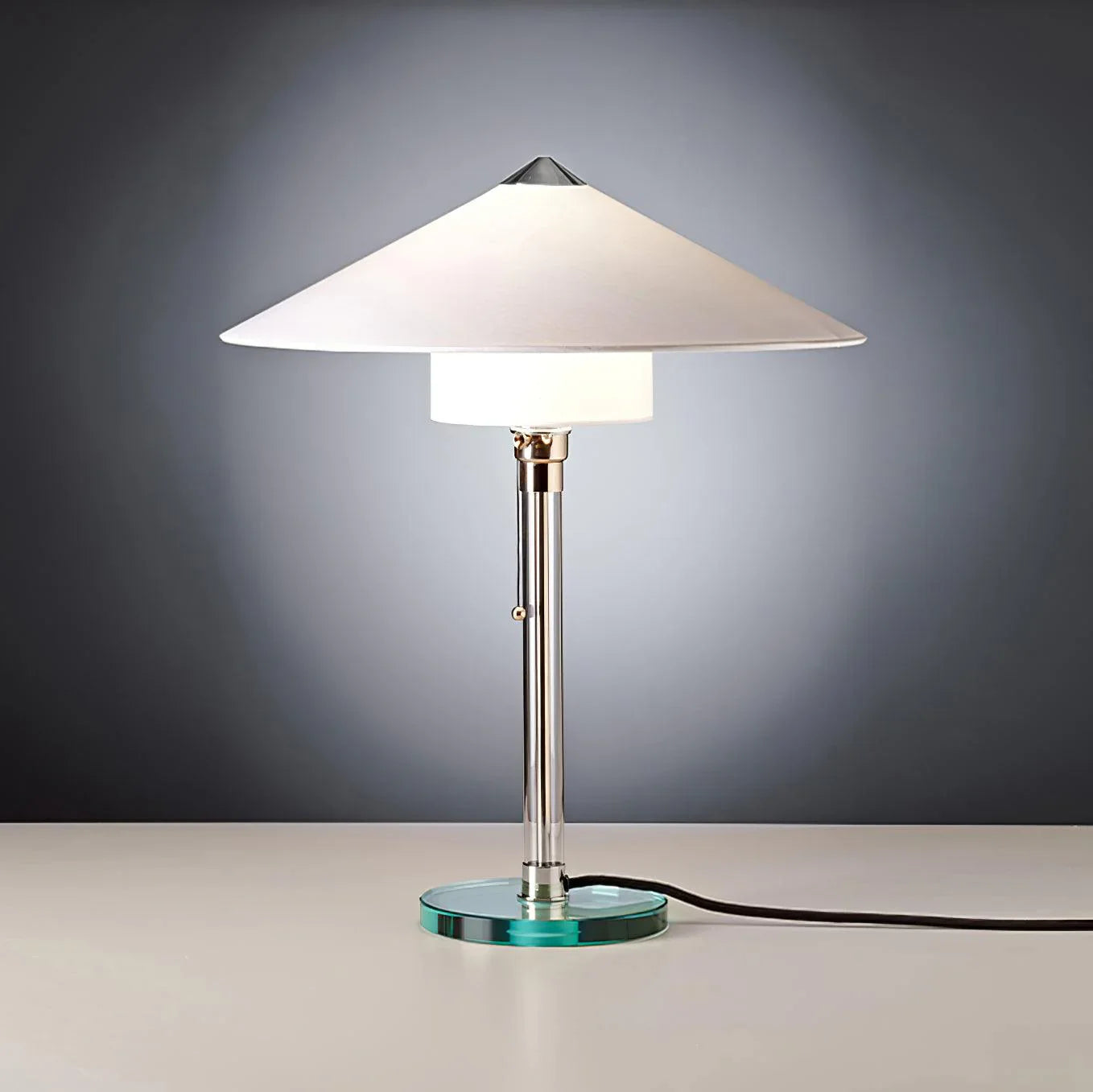 Tecnolumen_WG27_Table_Lamp_13